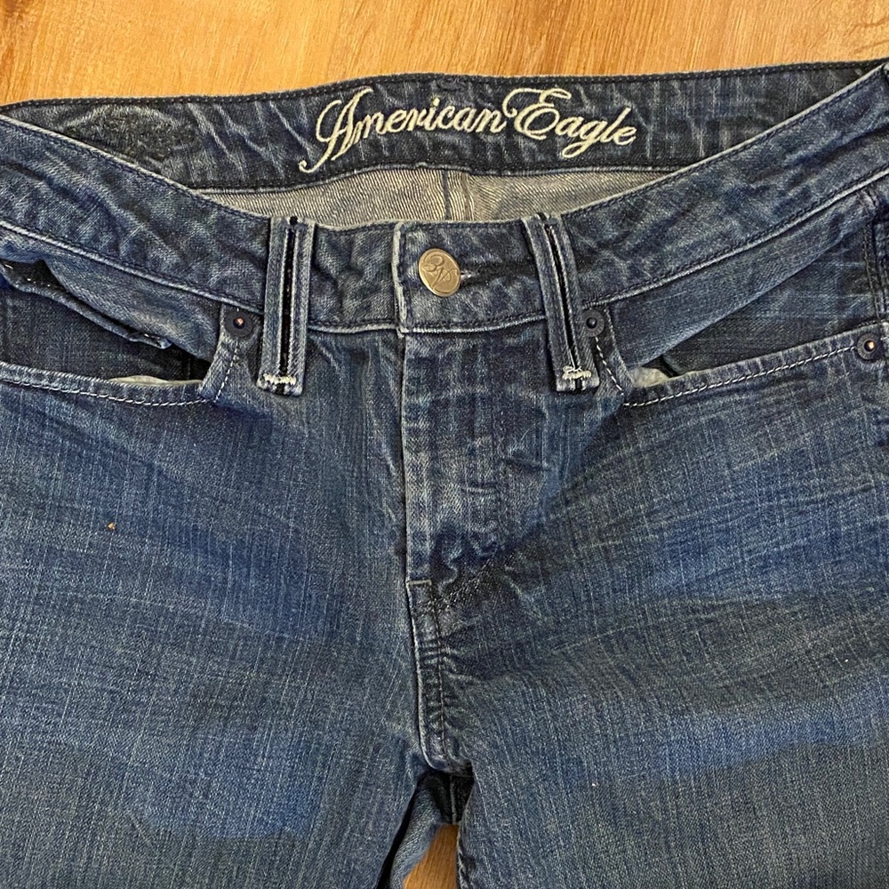 American Eagle Outfitters Women’s Dark Blue Jeans